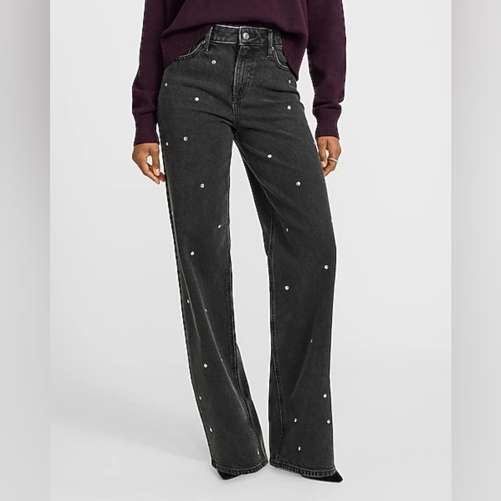 Express High Waisted Black Wash Silver Studded Relaxed Straight Jeans - Size 4L